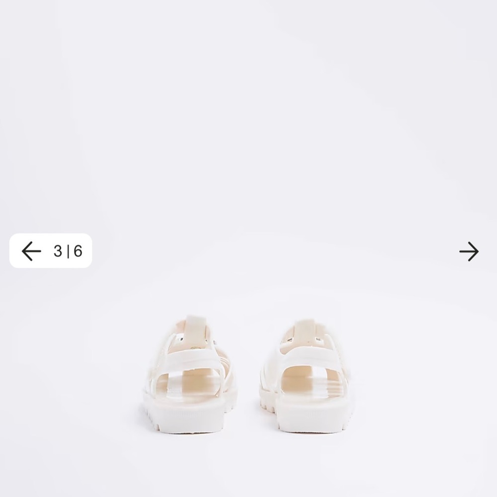 Brand new pair of sandals, perfect for summer. Can be dressed up or down. - Picture 3 of 3
